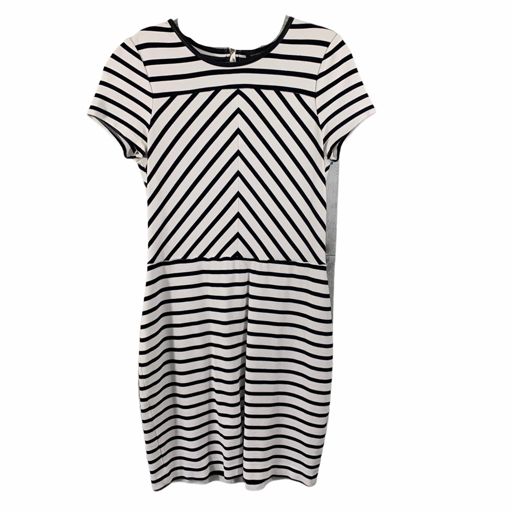 Banana Republic Black & White Stripe Dress size 8